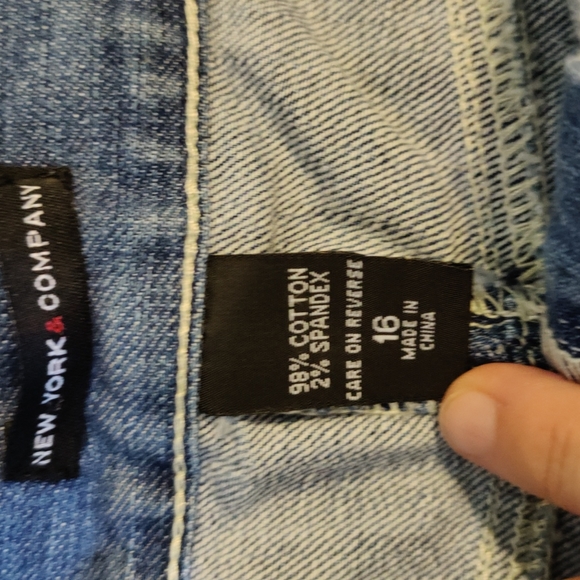New York & Co. Jean  Skirt Size 16 - Picture 7 of 7